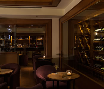 Lobby_Bar