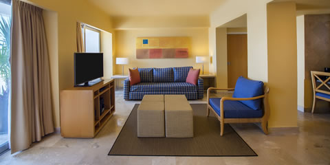 Hotel Fiesta Americana Villas Acapulco Master Suite, 3 bedrooms, Premier Room