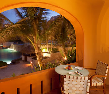 Superior Room, 1 king, Garden view