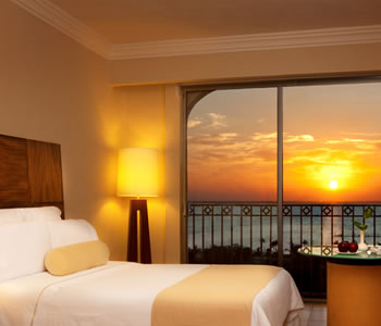 Deluxe Sunset Lagoon View Room, 1 king