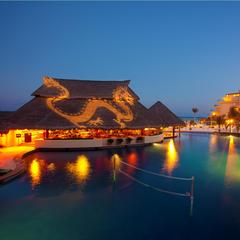 Hotel Fiesta Americana Condesa Cancún All Inclusive Hotel Restaurantes y bares Carousel