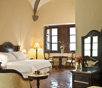 Master Suite, 1 King