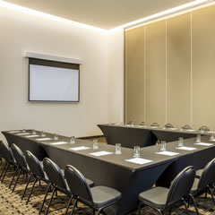 Hotel Fiesta Inn Aguascalientes Patio Overview Meeting Room Meeting and Event Rooms