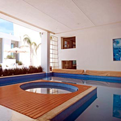 Hotel Fiesta Inn Cuautitlan Overview Carousel