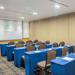 Hotel Fiesta Inn Monterrey La Fe Informacion General Meeting Room Salones para juntas y eventos