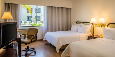 Hotel Fiesta Inn Monterrey La Fe Aeropuerto Habitaciones Carousel
