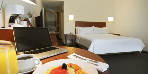 Hotel Fiesta Inn Santa Fe Habitaciones Carousel