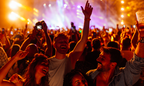 VIVE UNA NOCHE DE HEAVY METAL EN EL PALACIO DE LOS DEPORTES