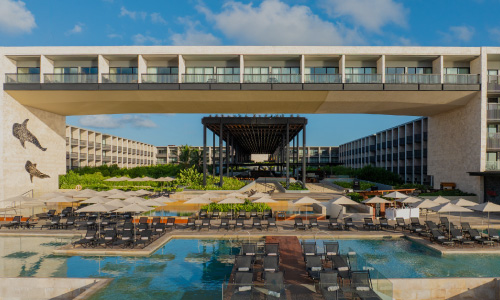 VIVE DEVOSSION BY LIVE AQUA PLAYA DEL CARMEN