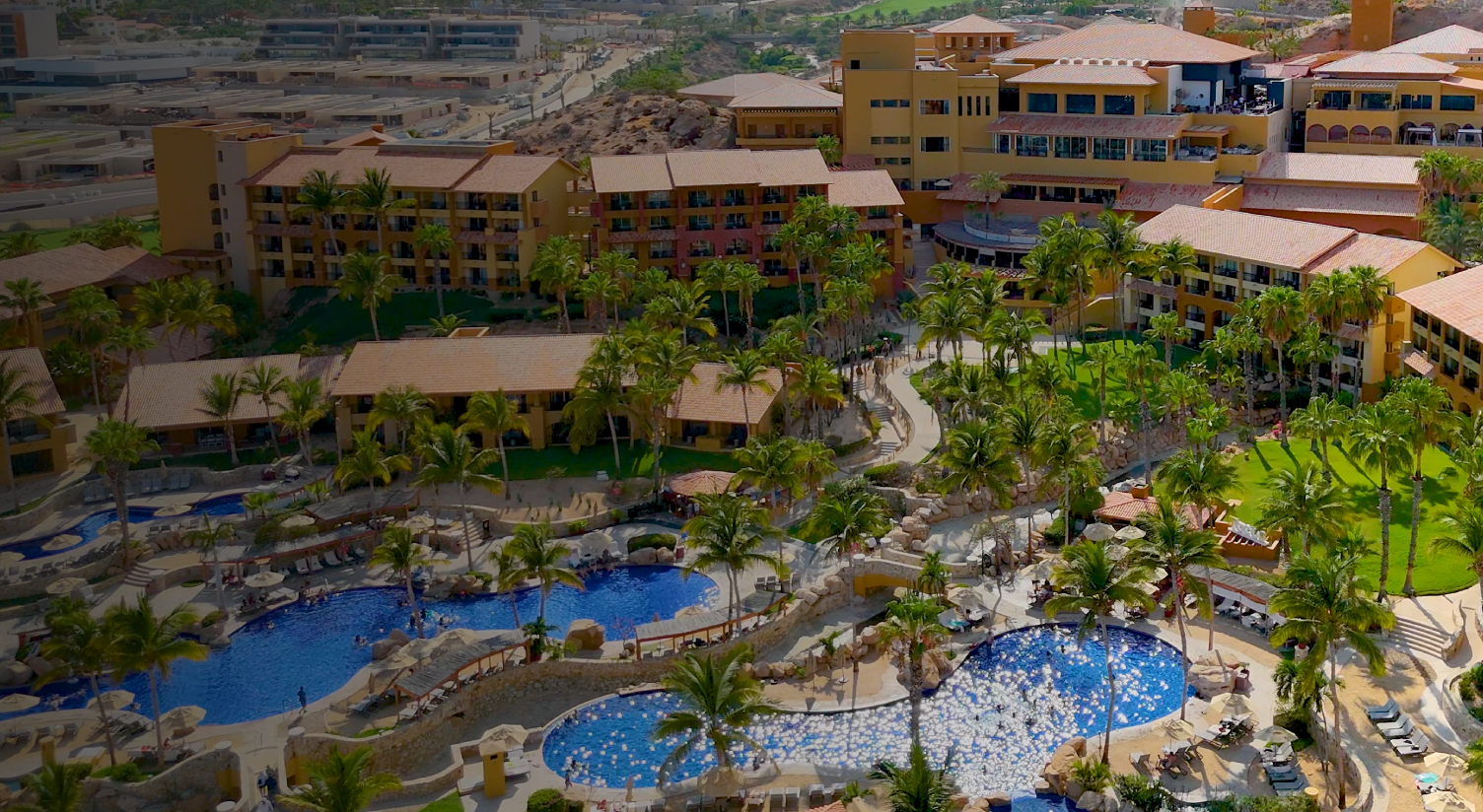 VIVE LOS CABOS COMO NUNCA LO IMAGINASTE