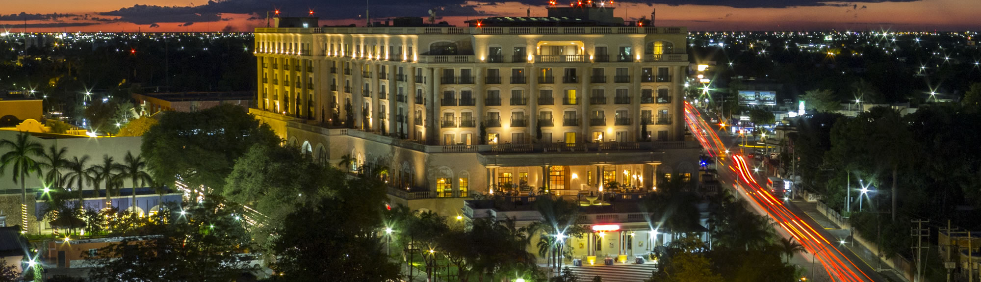 Hotel fiesta americana merida overview Un americana in cucina